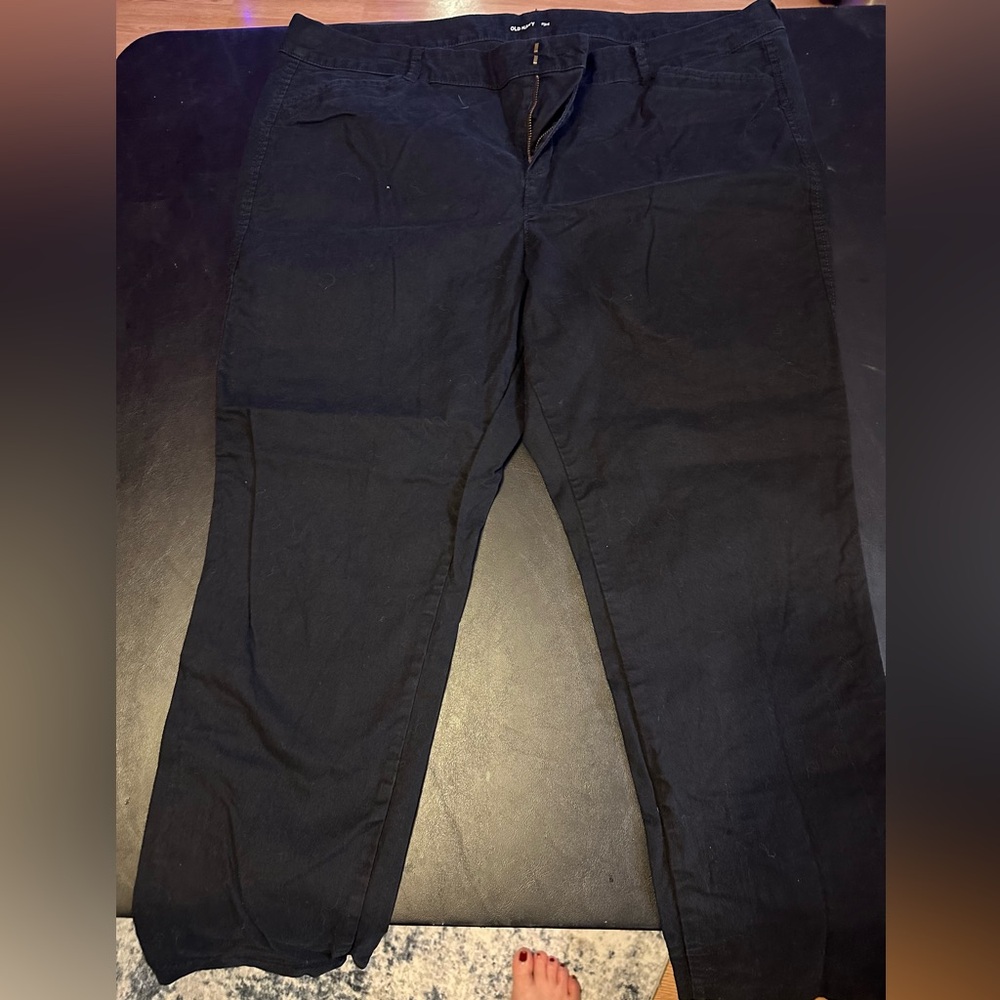 Old Navy Women's Black pixie Trousers